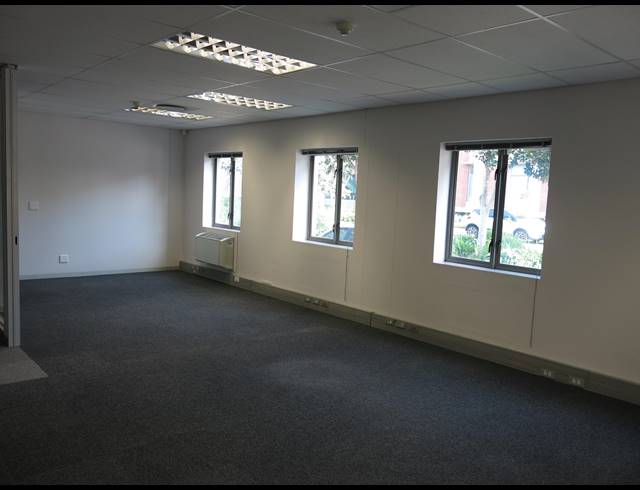 712M² OFFICE TO LET IN CENTURY CITY